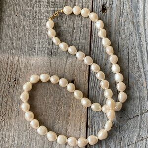 Trifari Baroque Pearls Necklace Faux Fresh Water Pearl Gold tone Clasp
